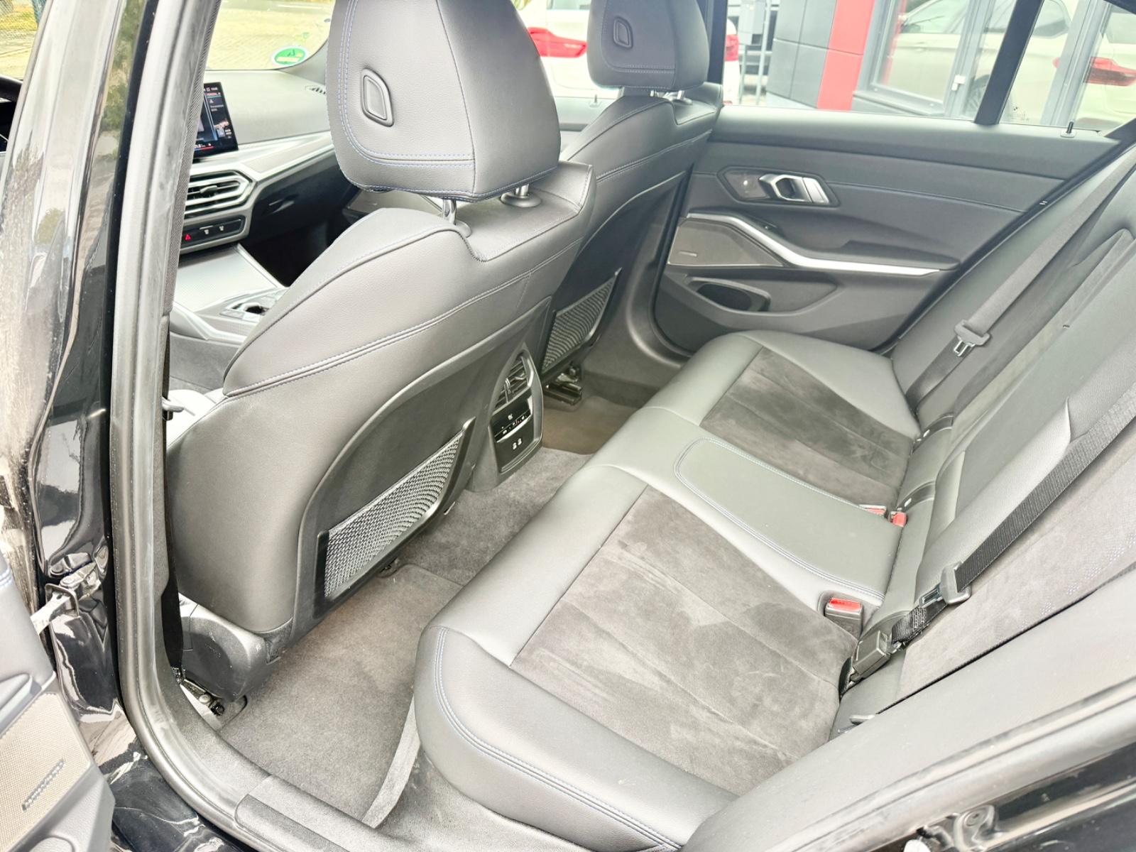 BMW 318i M SPORT