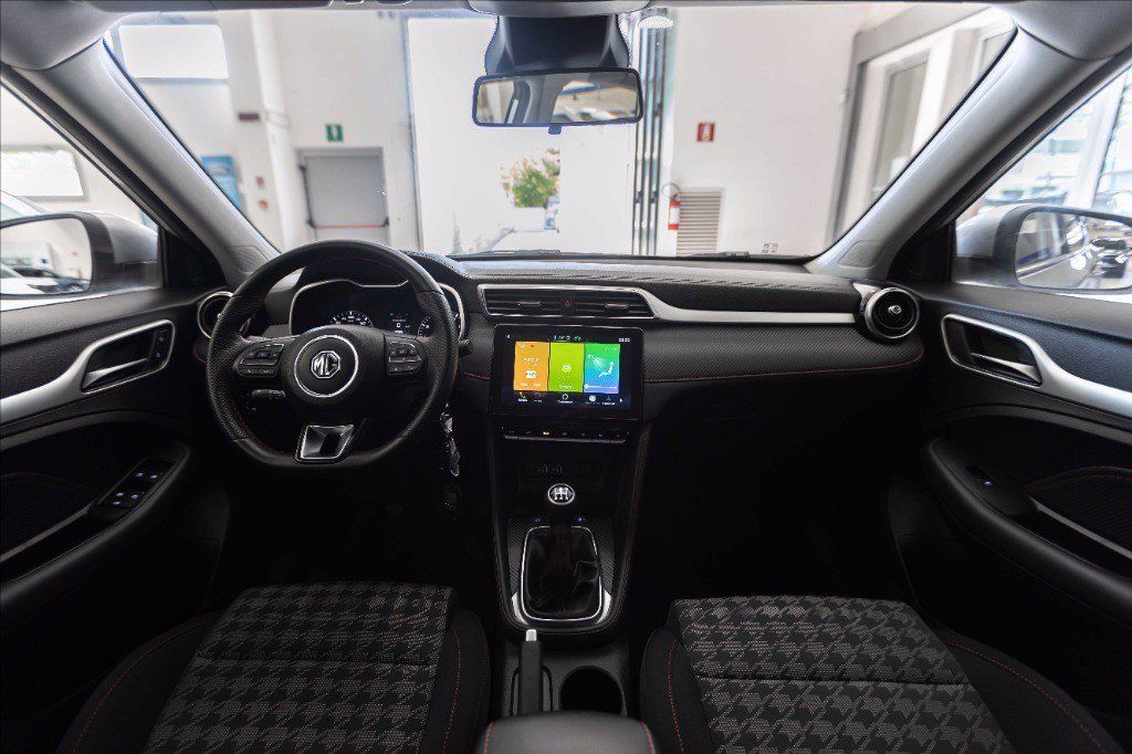 MG ZS