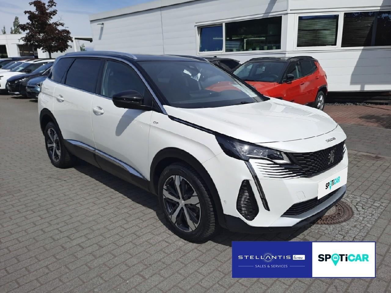 Peugeot 5008 GT BlueHDI 130 EAT8 5-Sitzer PanoDach ACC A