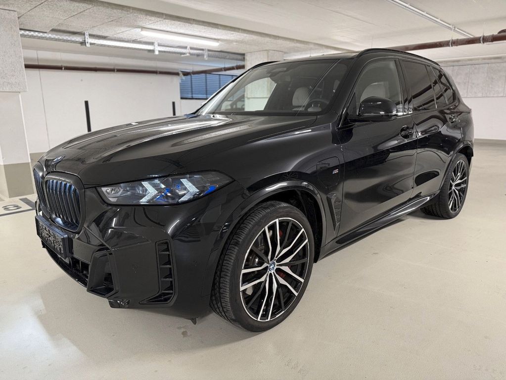 Image of BMW X5