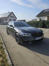 BMW 530d xDrive Touring A -