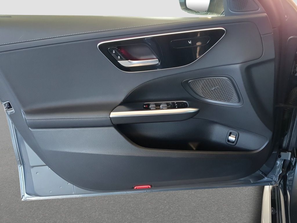 Fahrzeugabbildung Mercedes-Benz C 200 T AMG*KAMERA*DAB*AHZV*LED*DISTRONIC*EDW**