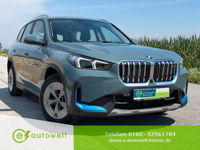 BMW iX1xDrive30 64,7kWh AHK Premium+Innovation DAP