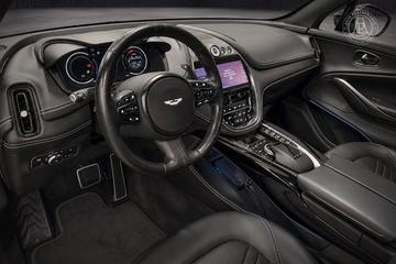 صورة 8 لـ 2021 Aston Martin DBX