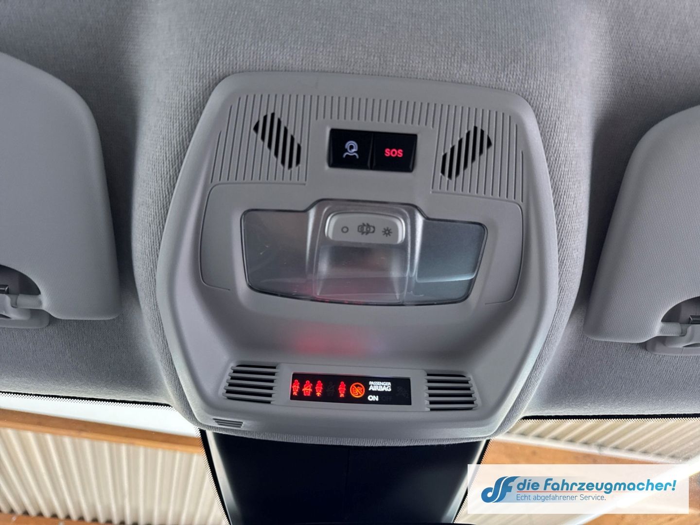 Fahrzeugabbildung Opel Frontera Electric Edition 83 kW Digitales Cockpi