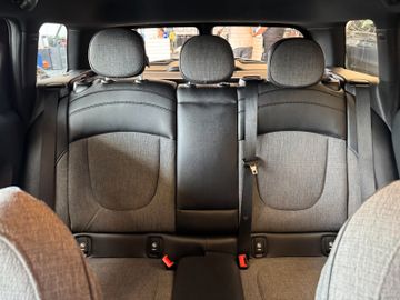 MINI Cooper *KEYLESS*HARMANN-SOUND*KLIMA*TEMPO*NAV*