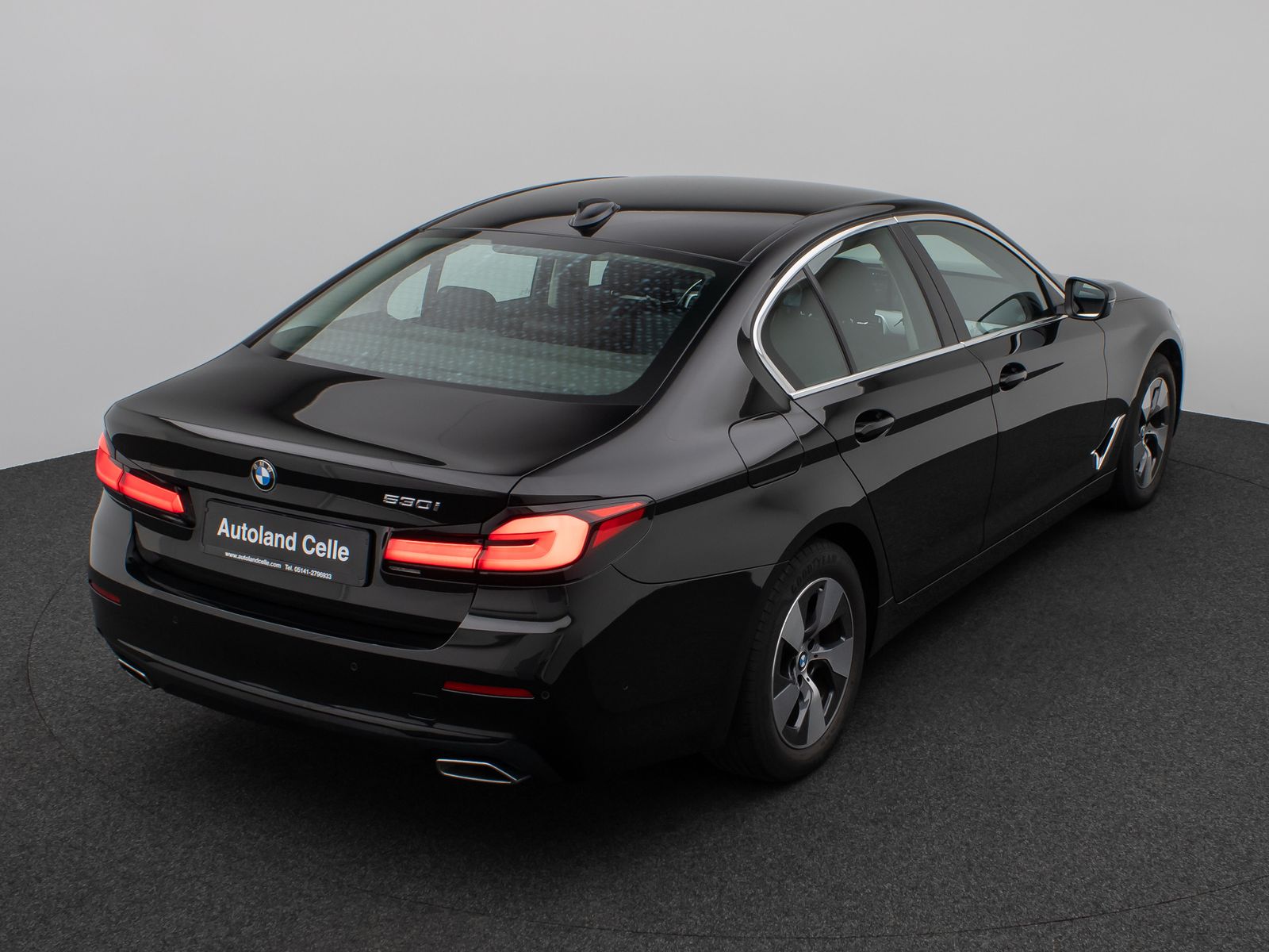 Fahrzeugabbildung BMW 530i Lim.DAB CockPitPro PDC Sitzhzg Alarm LED