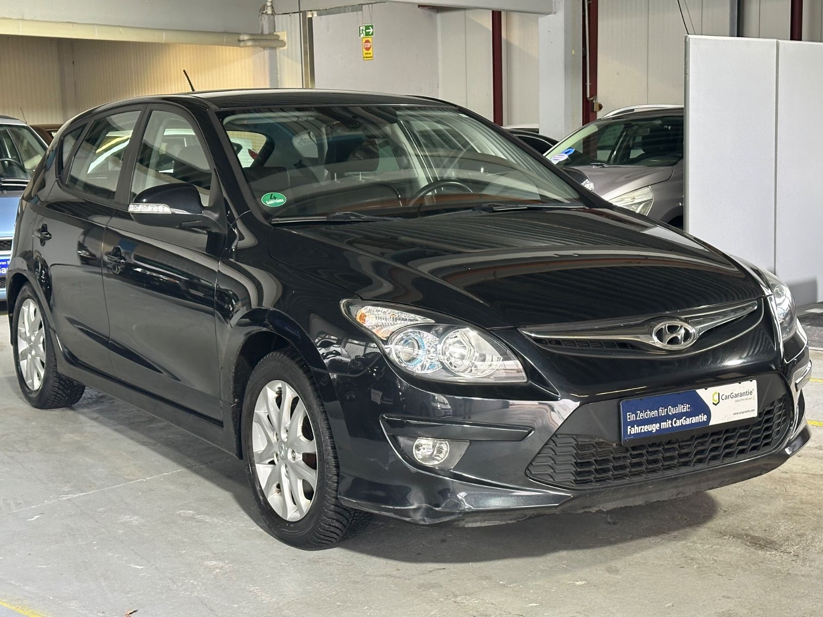 i30 1.4 Edition Plus*SHZ*MFL*PDC*ALU*50TKM