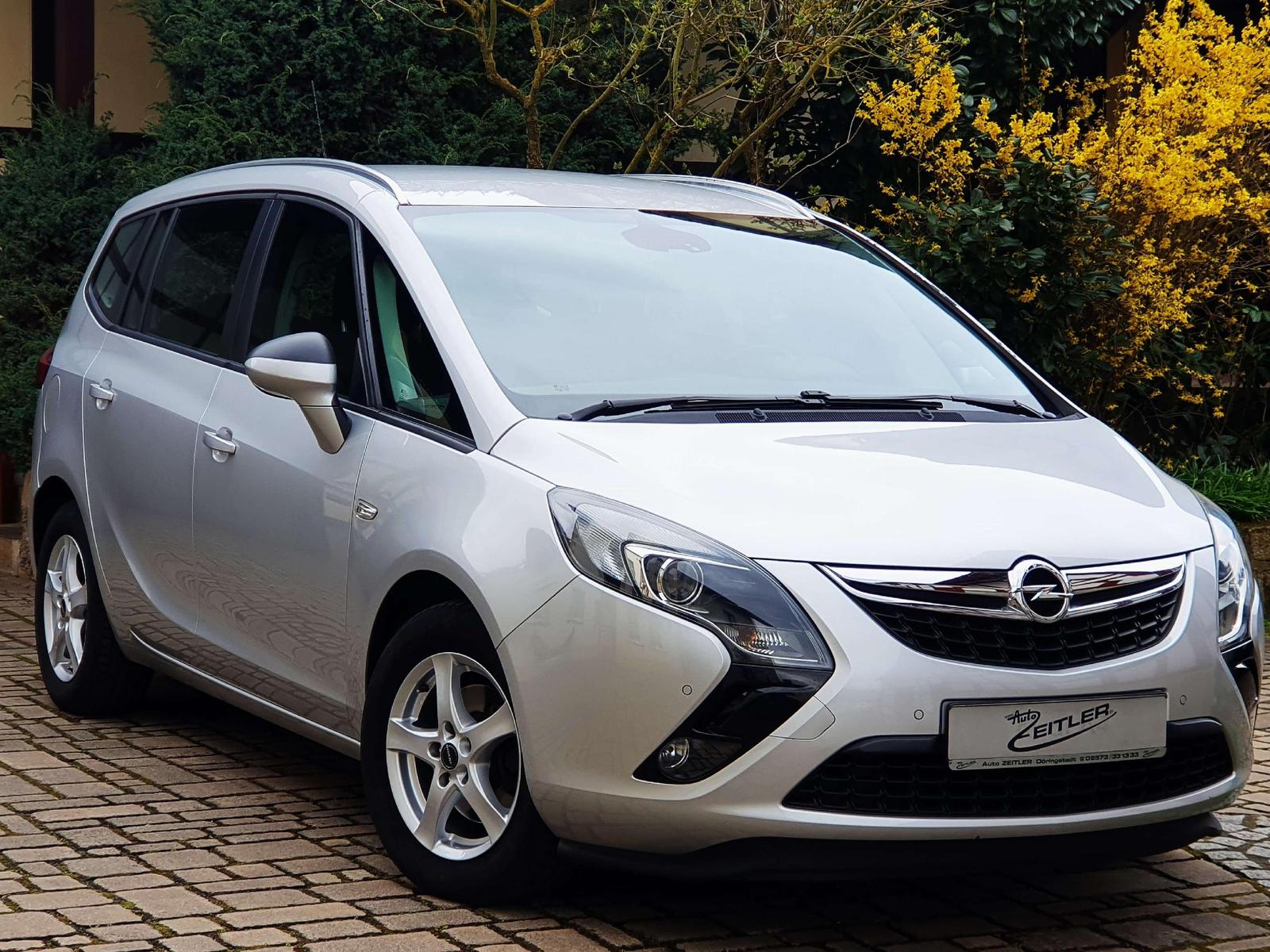 Opel Zafira Tourer 7Sitze+AHK+Xenon+PDC+SH..TÜV+KDneu