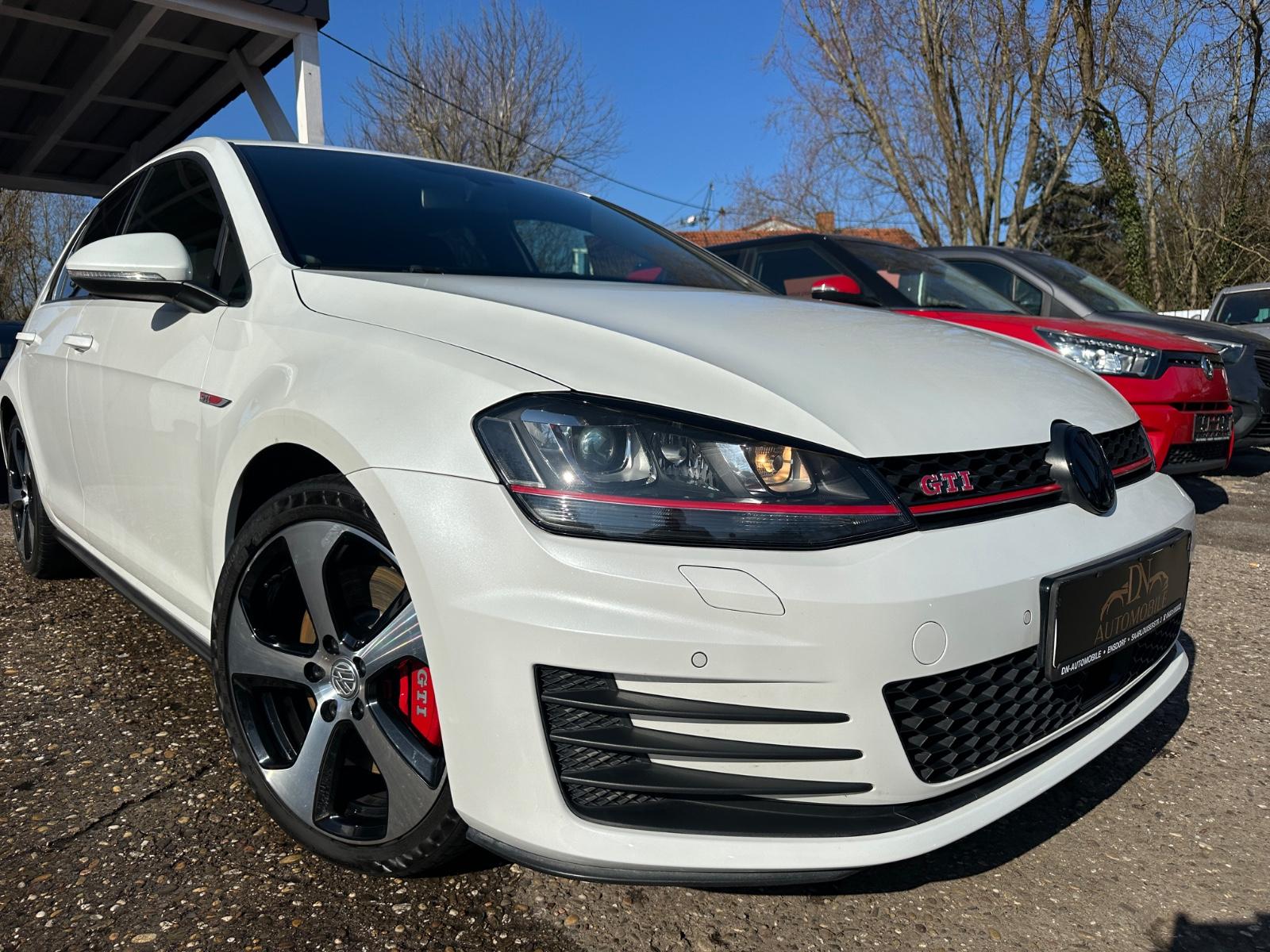 Volkswagen Golf VII Lim. GTI Performance BMT °Kam/ACC/Navi/