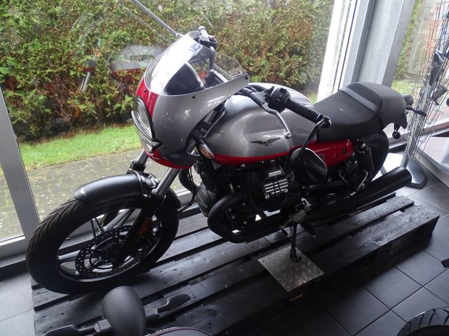 Moto Guzzi V7 Corsa