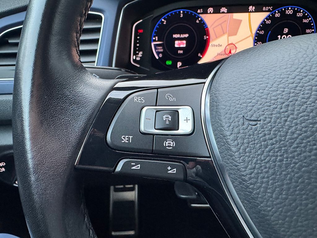 T-Roc 2.0 TDI 4MOTION R-LINE *AHK*LED*NAVI*