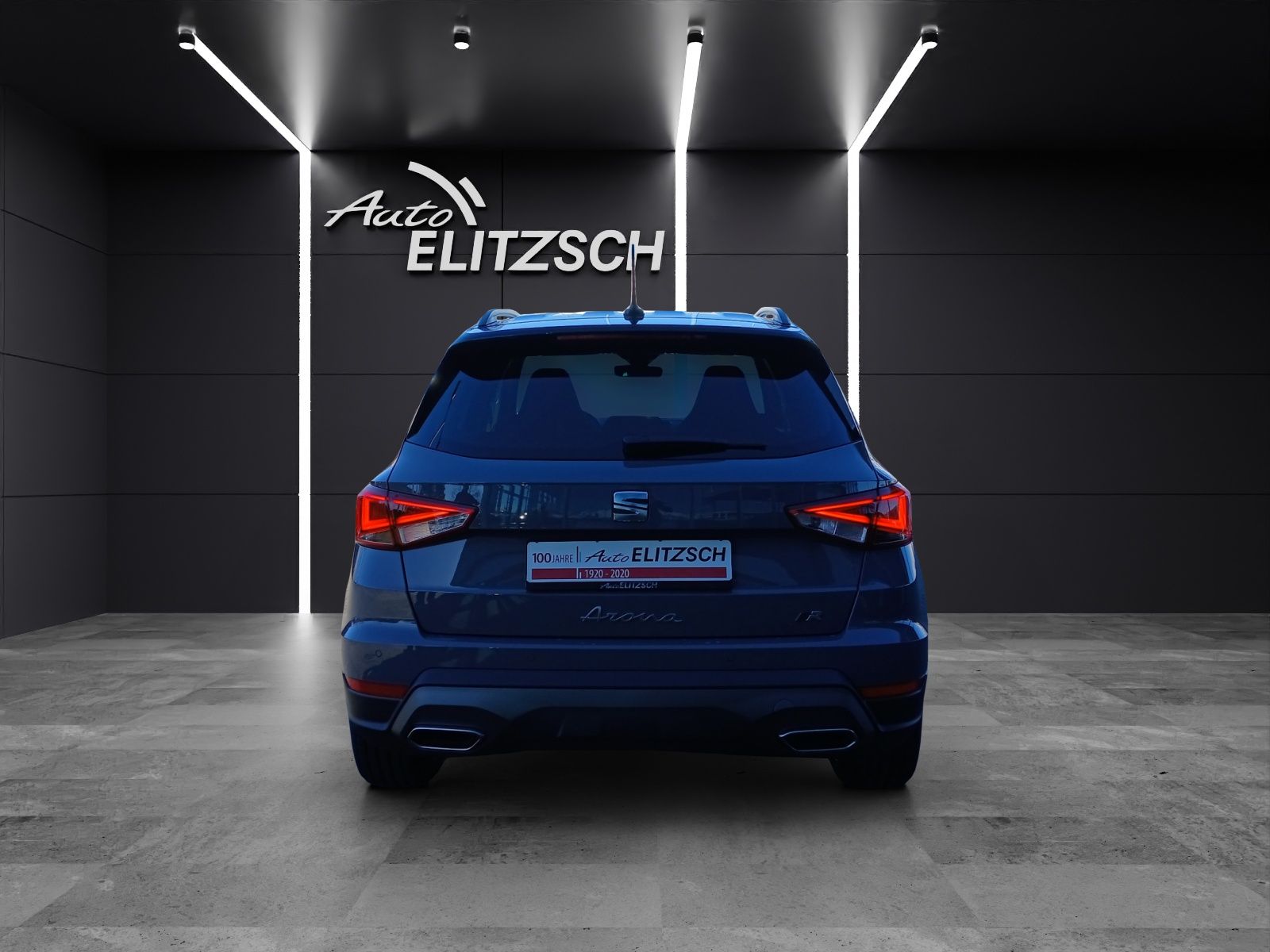 Fahrzeugabbildung SEAT Arona TSI FR Black Edition DSG LED Navi AID ACC