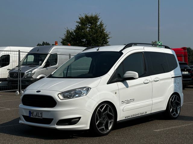 Ford Transit Tourneo Courier ST-Line*Kamera*Navi*DAB*