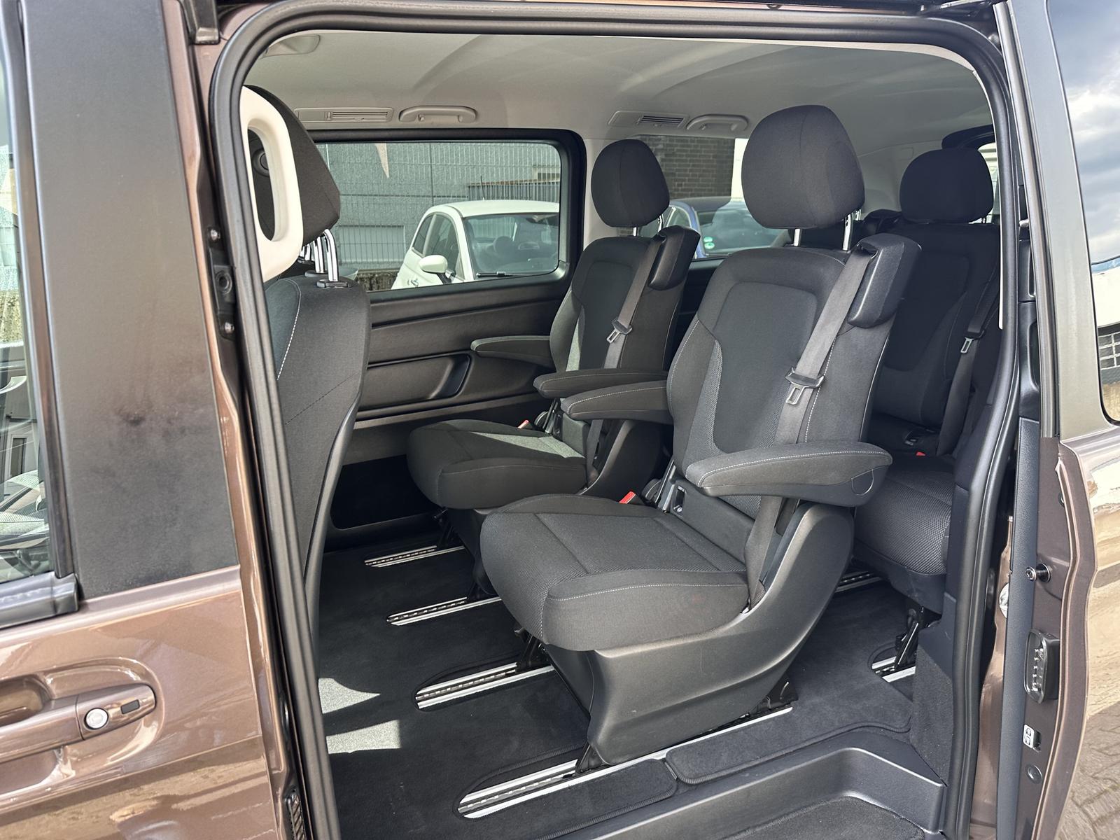 Mercedes-Benz V 250 d SCORE lang 8-Sitzer*Kamera*AHK*