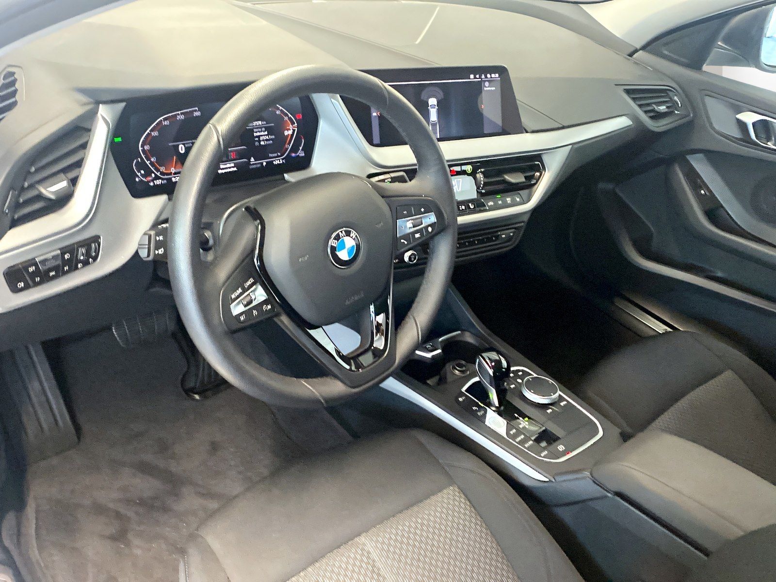 BMW 118i LiveCockpitProf PDC LED Sitzheizung foto 4