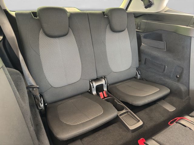 Fahrzeugabbildung BMW 218i Gran Tourer 7-Sitzer+LED+Navi+Kamera+AHK