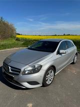 Mercedes-Benz Mercedes A180 CDI DCT mit neuem Motor & TÜV - Mercedes-Benz: Cdi Motor
