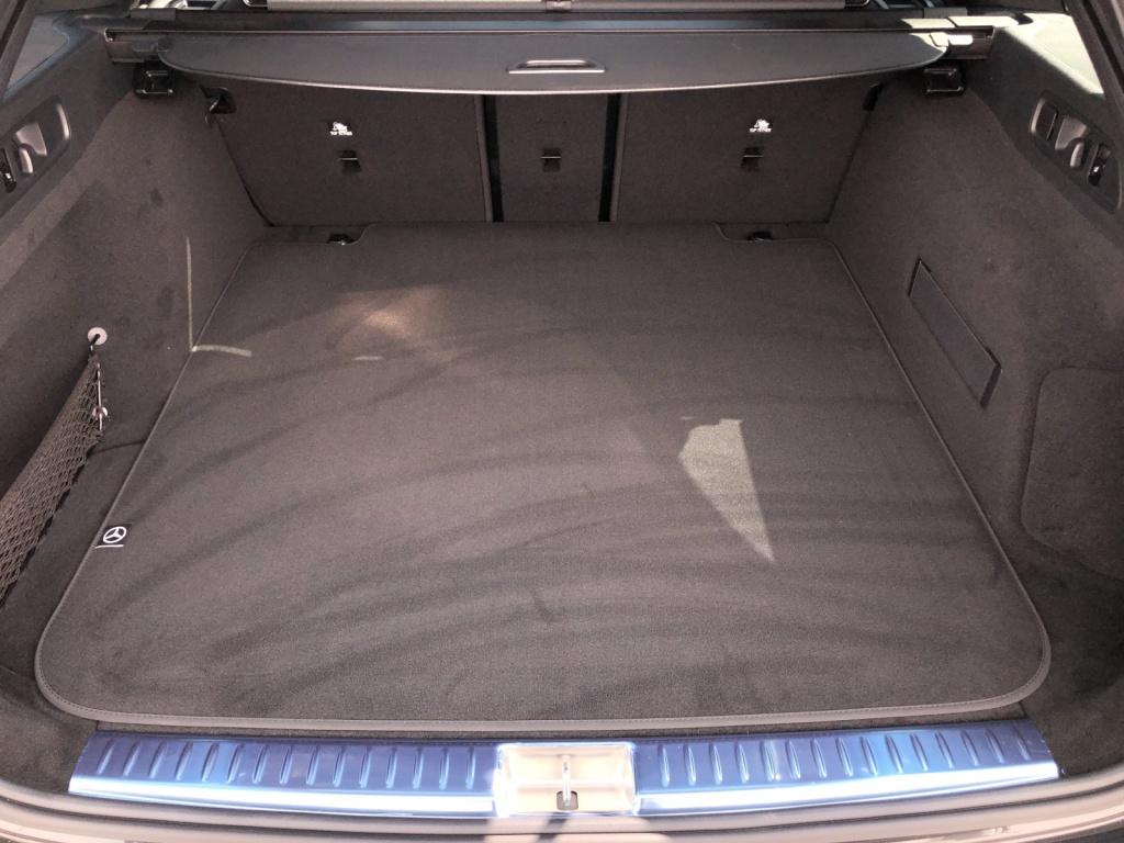 Mercedes-Benz E 220 d T-Modell AMG+MBUX+Burm+Night+Fahrassist