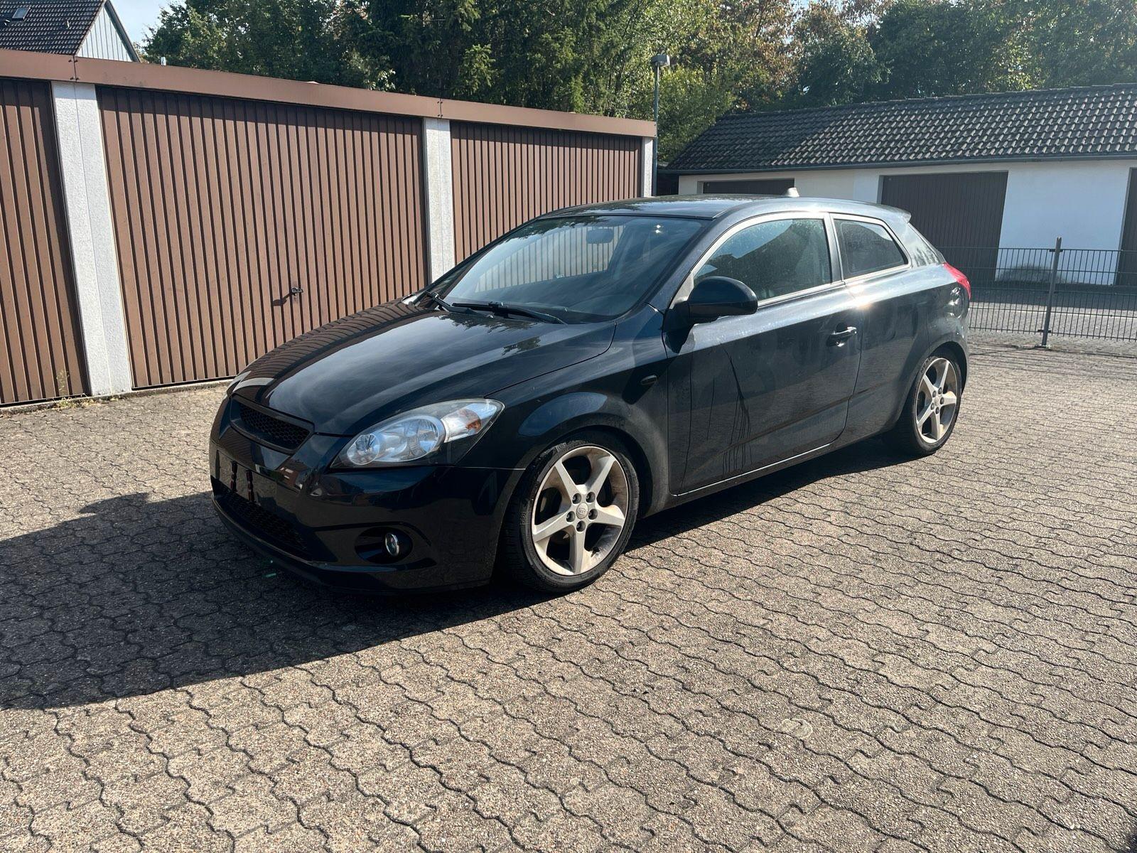 Kia Andere
