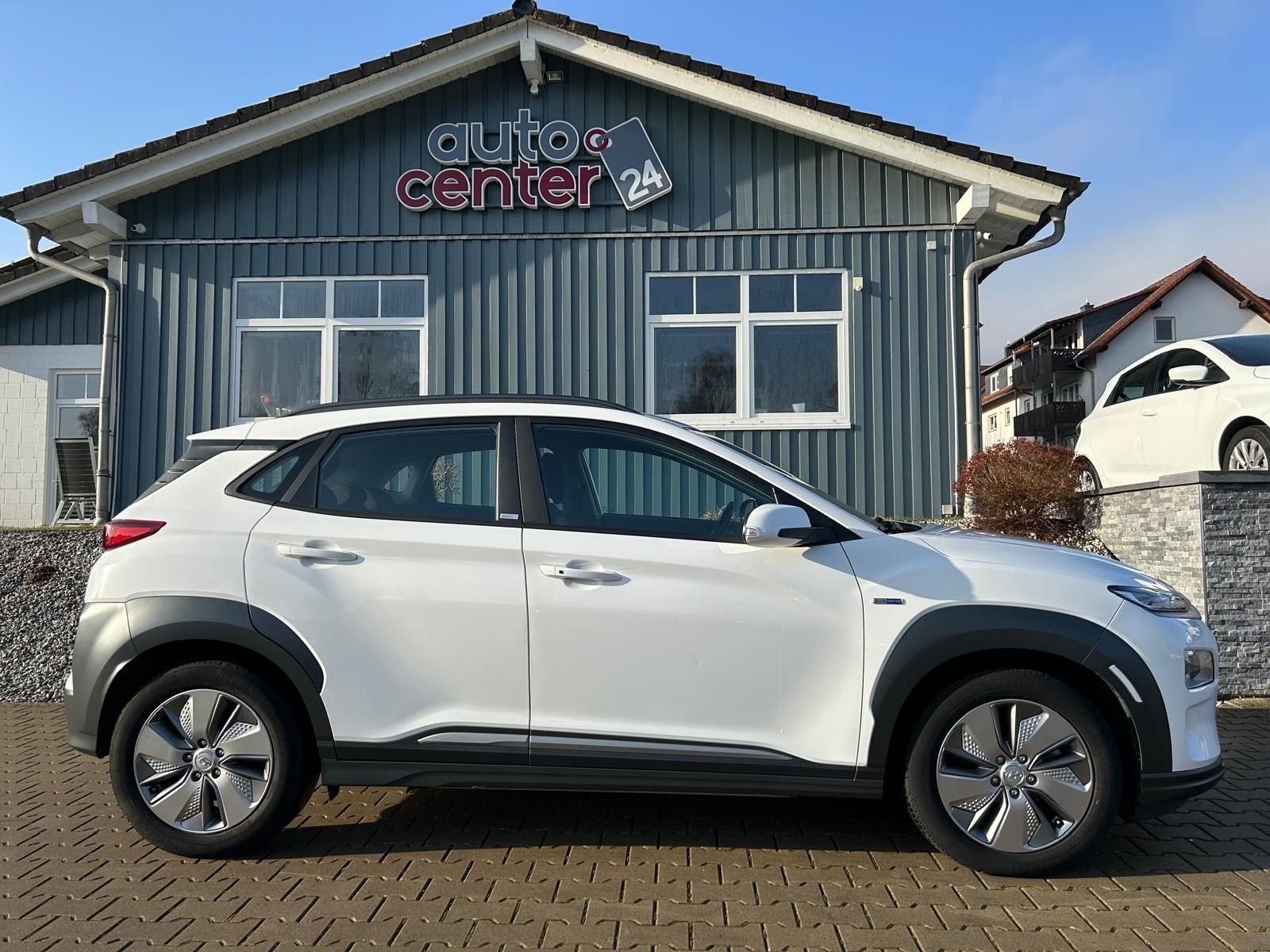 Fahrzeugabbildung Hyundai Kona Business Elektro°64 kWh°LED°Kamera°