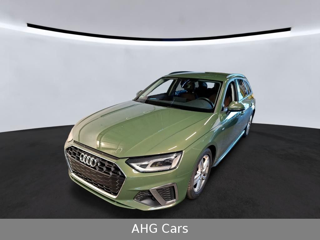 Audi A4 - 1