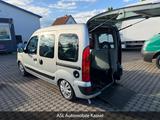 Renault Kangoo Rollstuhlrampe hydr. absenkbar Tüv neu - Renault Kangoo Gebrauchtwagen in Kassel
