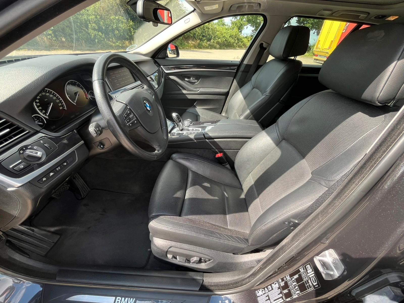 BMW 530d xDrive Touring | HUD | ACC | 360° | STH