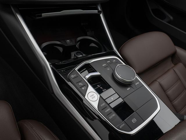 Foto Nummer 23: BMW 330e