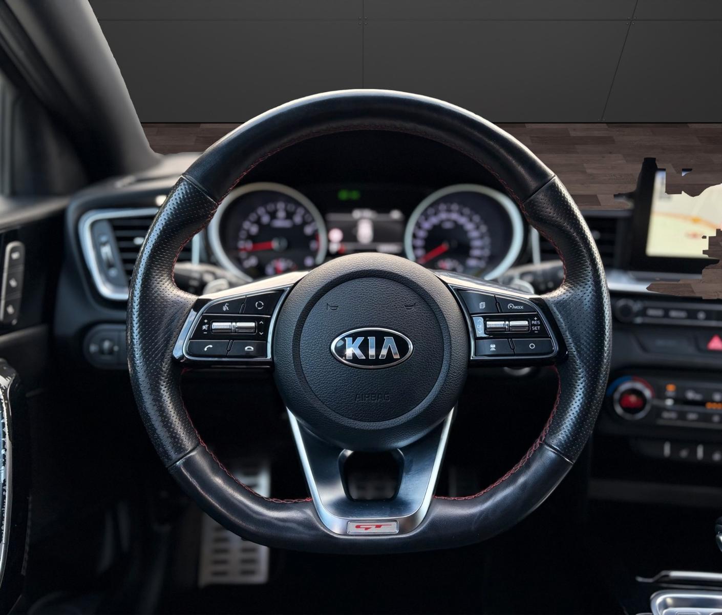 Kia ProCeed GT /LED/ACC/KEYLESS/LHZ/SHZ