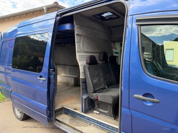 Mercedes Sprinter - 9
