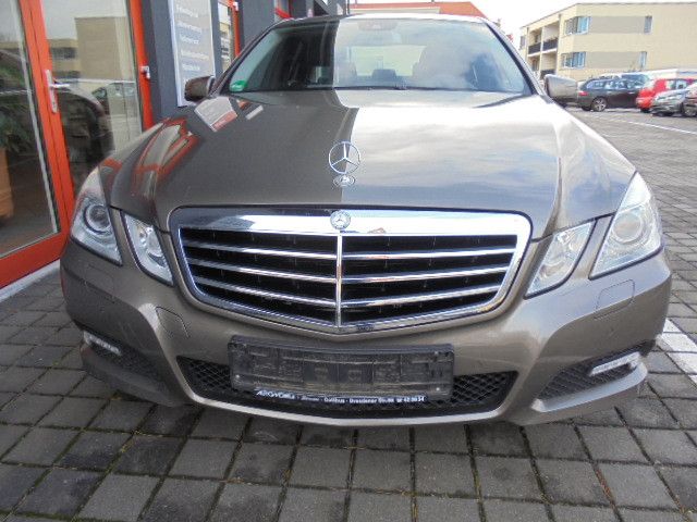 Mercedes-Benz E 250 CDI BlueEfficiency