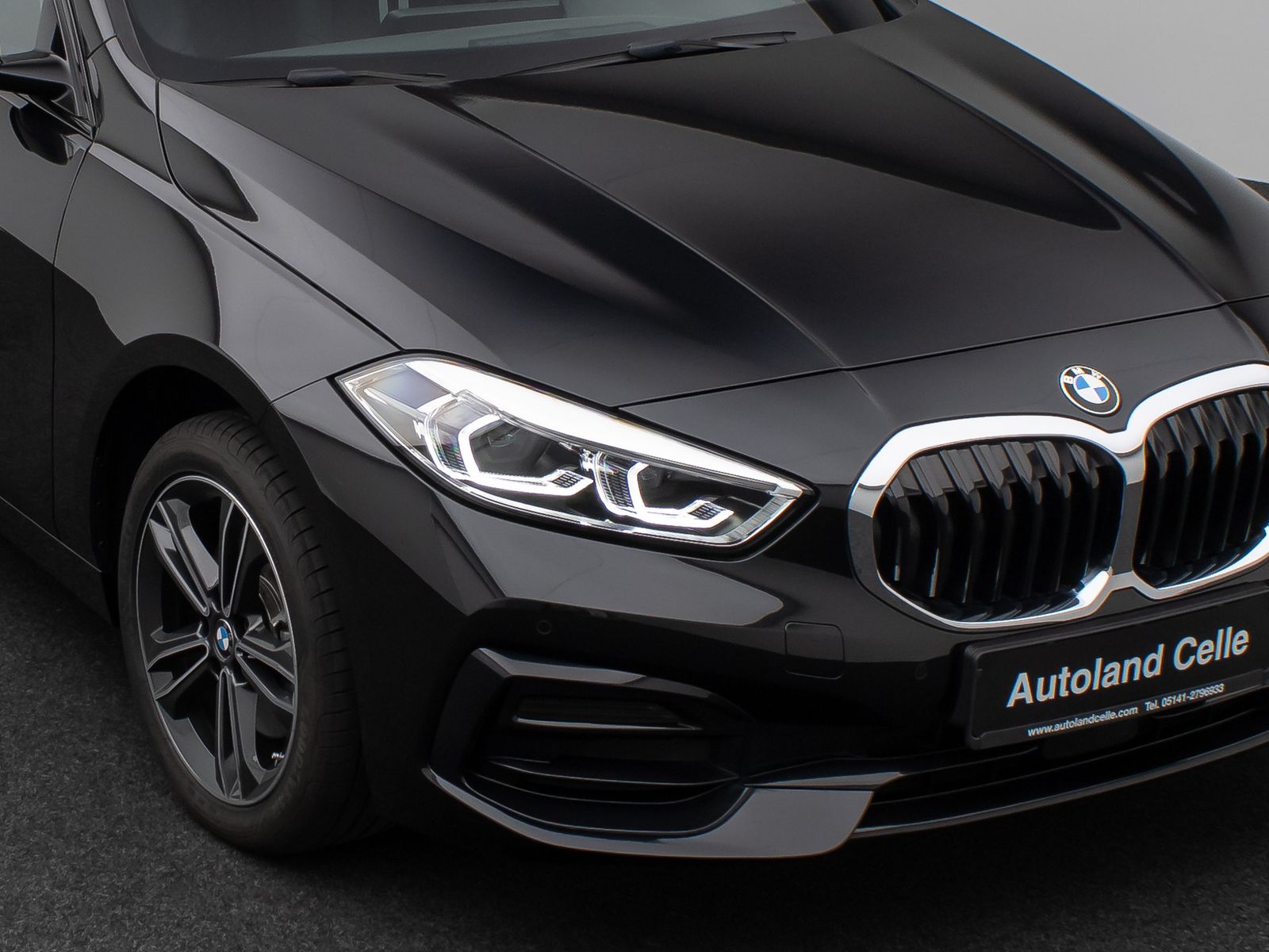 Fahrzeugabbildung BMW 118i SportLine DAB CockPitPr PDC Lenkrhz Komfort