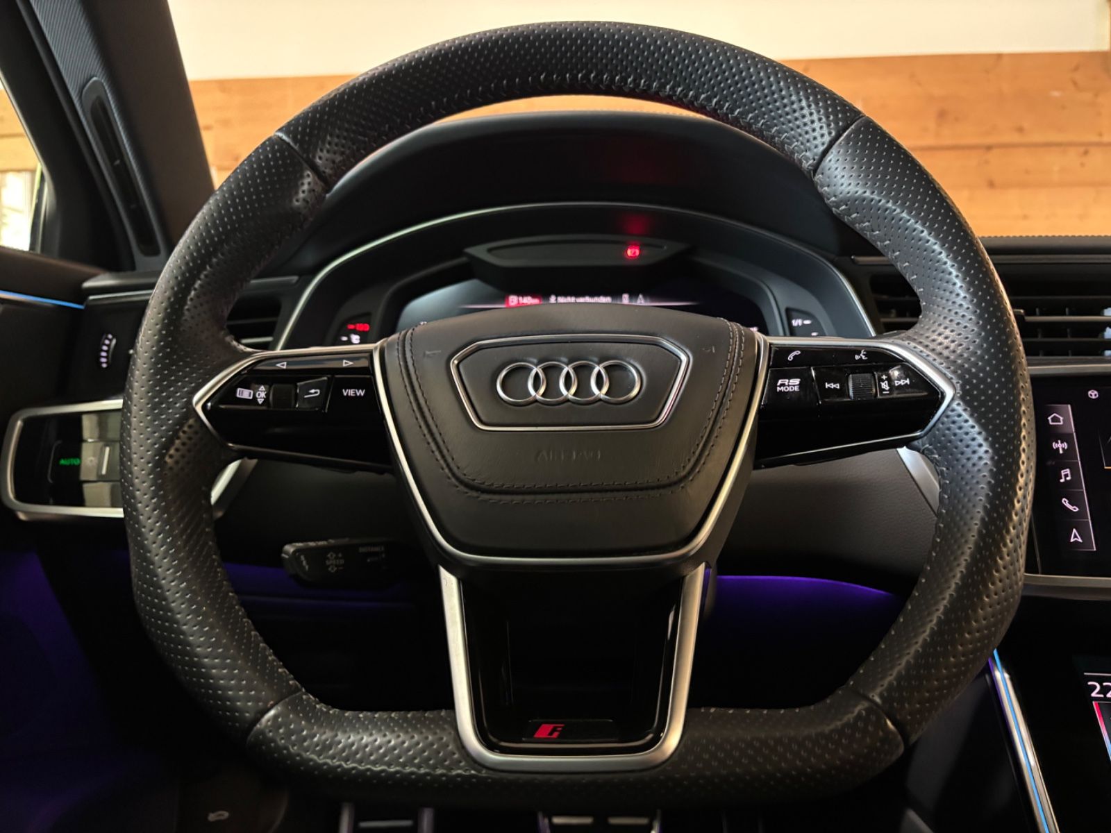 Audi RS6 Avant 4.0 TFSI quattro / Navi foto 15