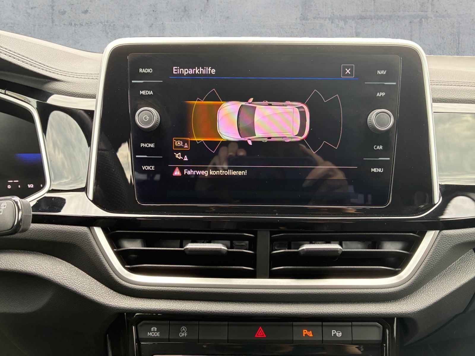 Volkswagen T-Roc - Bild 11
