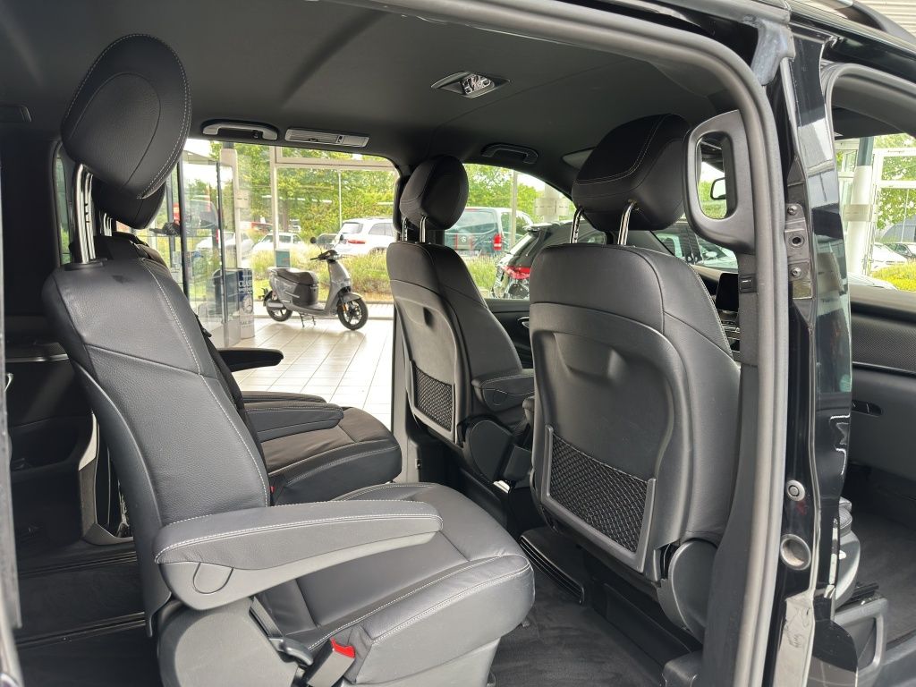 Fahrzeugabbildung Mercedes-Benz V 300 d AVANTGARDE EDITION Lang *AMG*LANG*STANDH