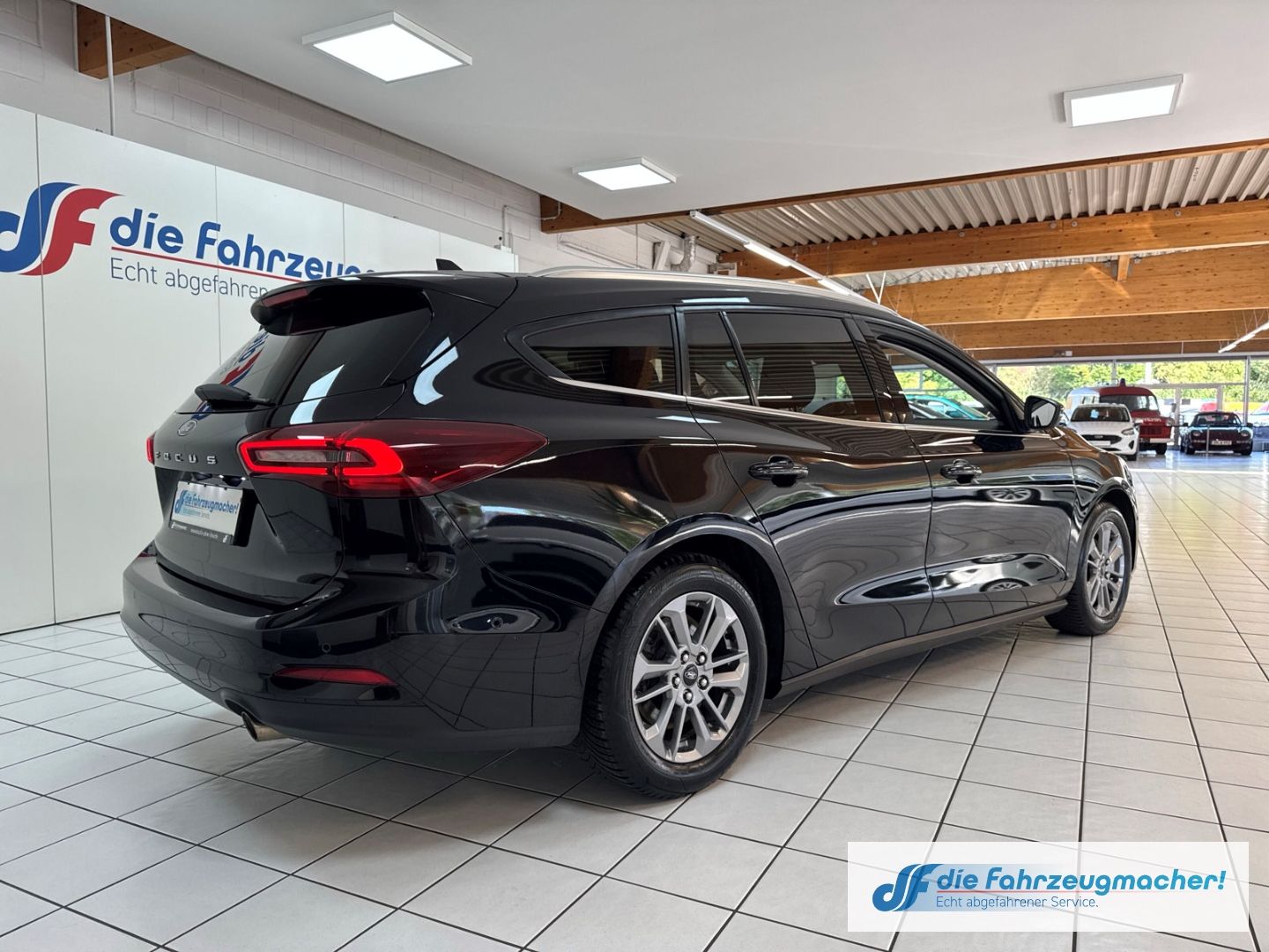 Fahrzeugabbildung Ford Focus Turnier Titanium X 1.5 EcoBlue EU6d Navi D