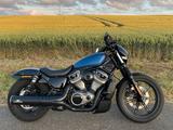Harley-Davidson Nightster (RH 975) mit Jekill&Hyde - Harley-Davidson RH 975 Nightster