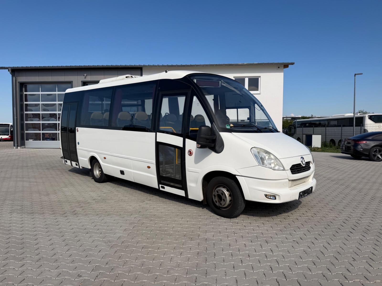 Iveco 70C17 - NEUER MOTOR MIT 30 TKM