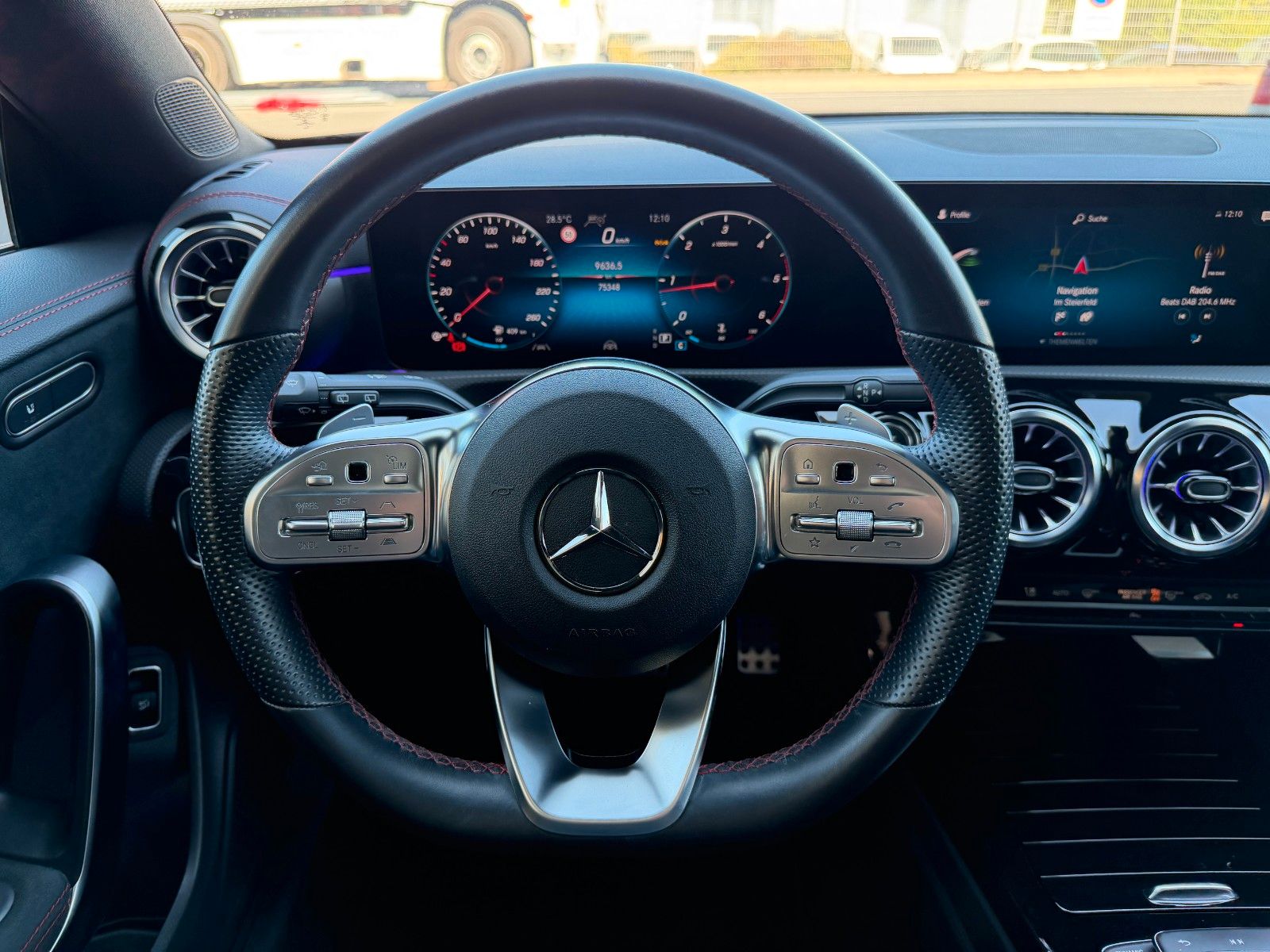 Fahrzeugabbildung Mercedes-Benz CLA 220 D SB AMG R-Kamera+Pano+DISTR+MBEAM+Ambie