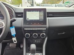 Fahrzeugabbildung Clio V Equilibre 1.6 E-TECH Hybrid 145 EU6d