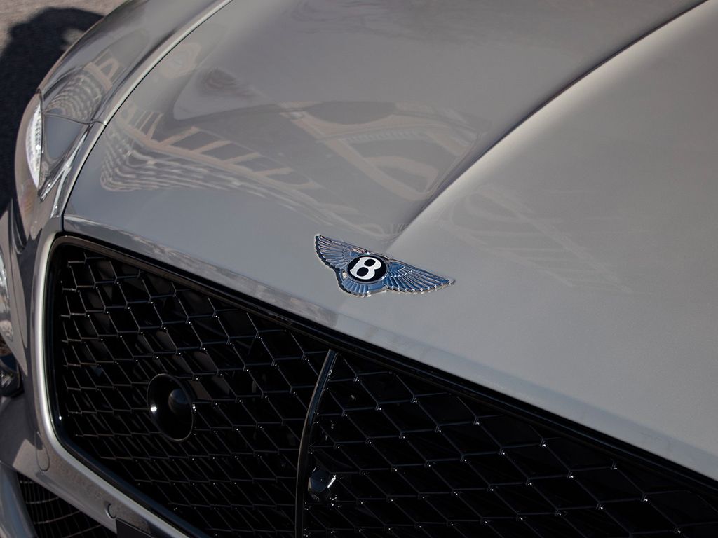 BENTLEY Continental GTC 2025
