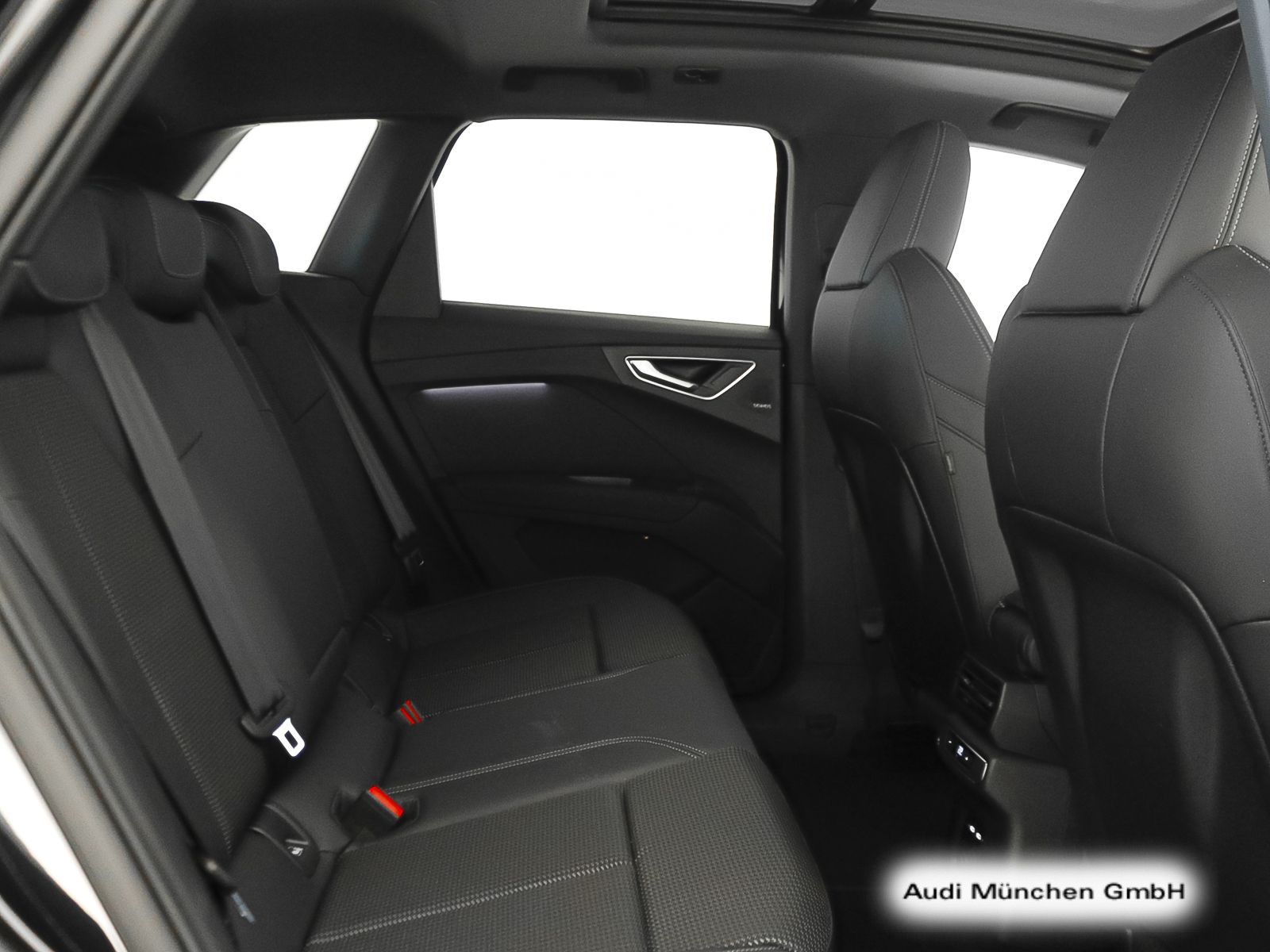 Audi Q4 e-tron - Bild 15