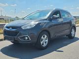 Hyundai ix35 Style 2WD/TÜV/AHK/PDC/ - Hyundai ix35 in Gelsenkirchen
