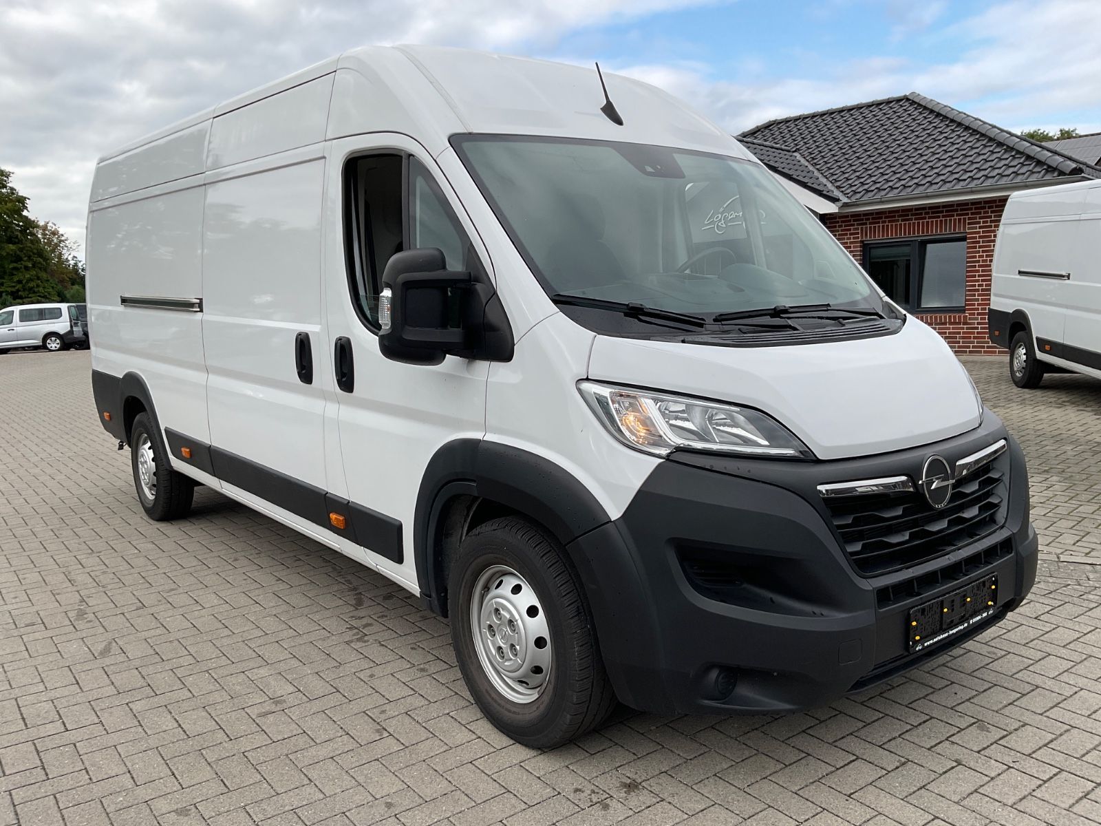 Fahrzeugabbildung Opel Movano L4H2,Sitzheizung,Bluetooth,Allwetterreife
