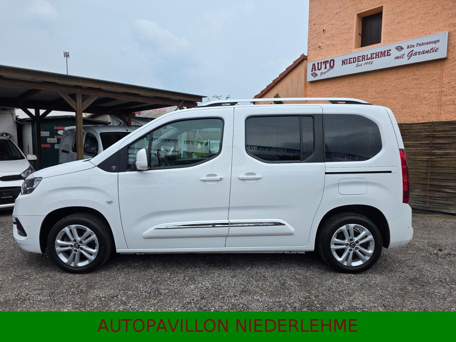 Toyota Proace City Team D*Navi*android*Apple*AHK*Kamera