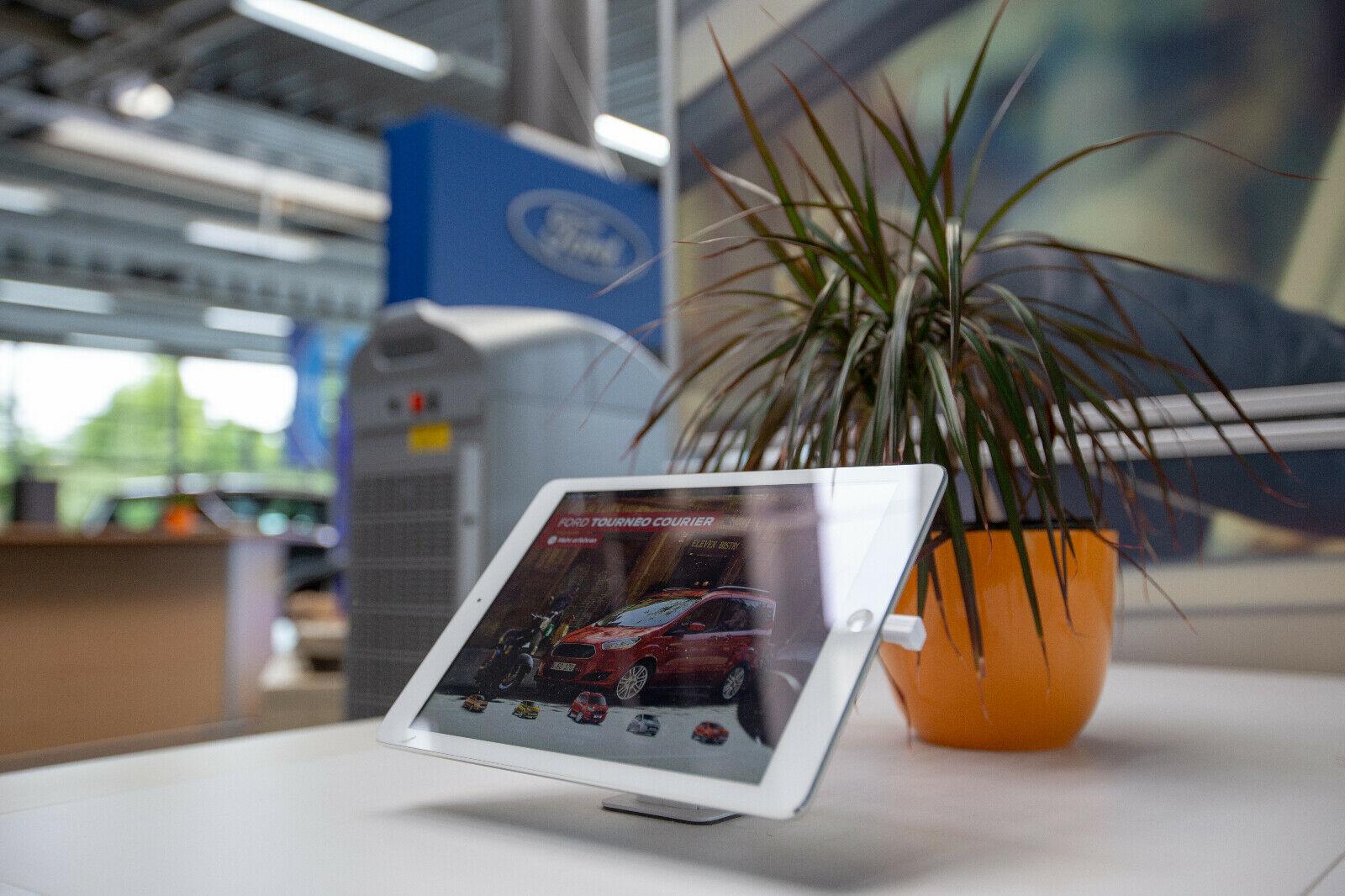 showroom-image-main