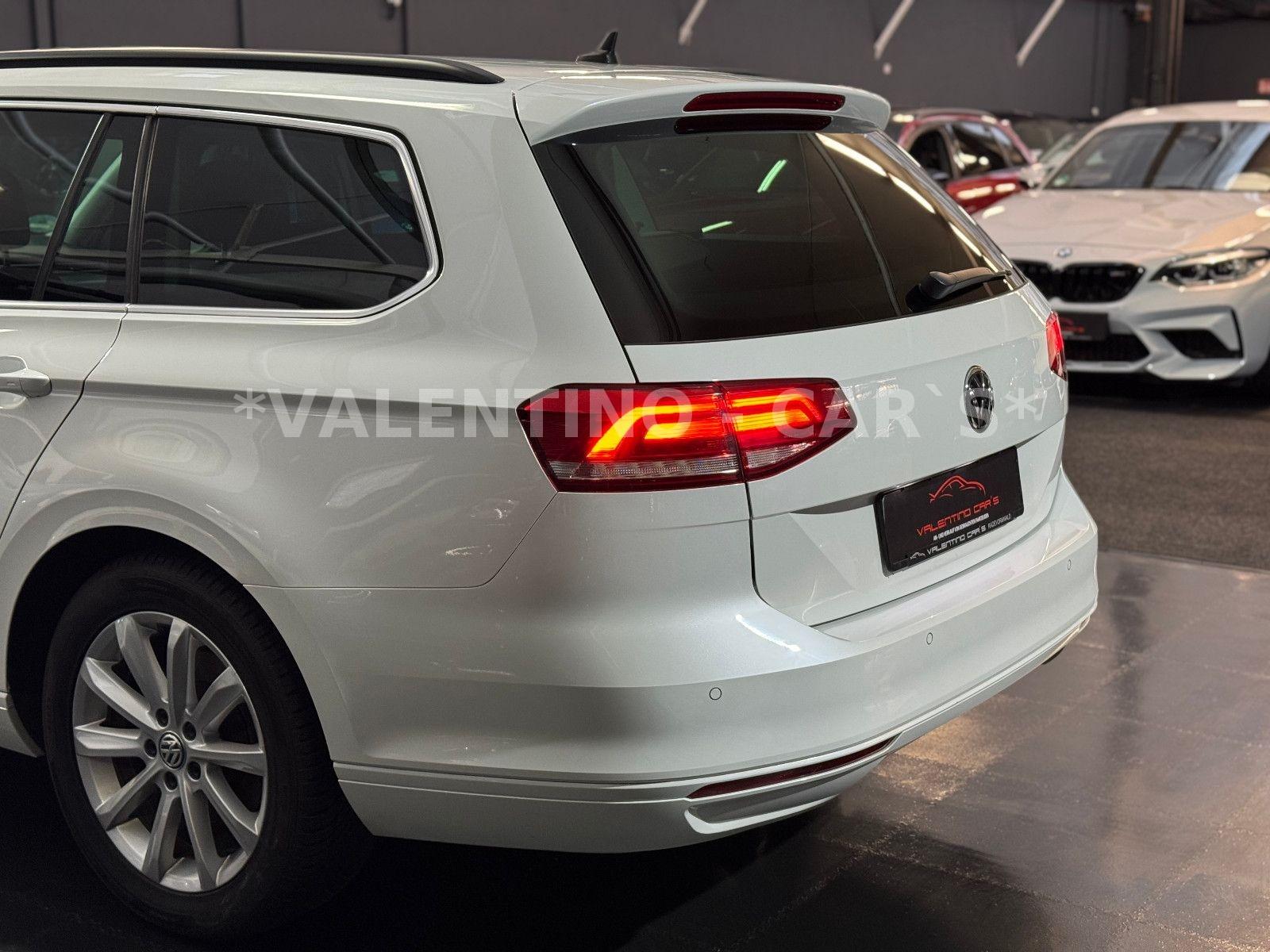 Volkswagen Passat Variant R-Line DSG/Navi/Standhzg/Shz/LED