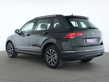 Volkswagen Tiguan - 8