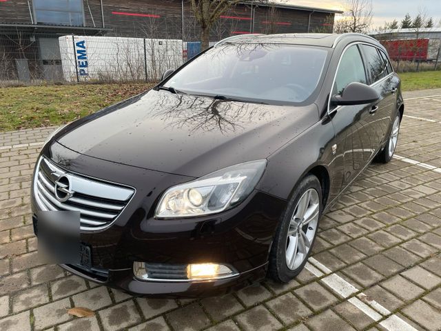 Opel Insignia 2.8L V6*OPC Line*PDC*SHZ*4x4*